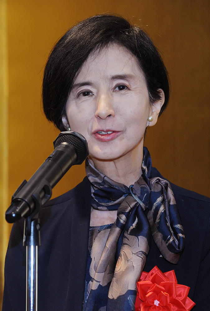 特別賞のスピーチをする國分典子氏
